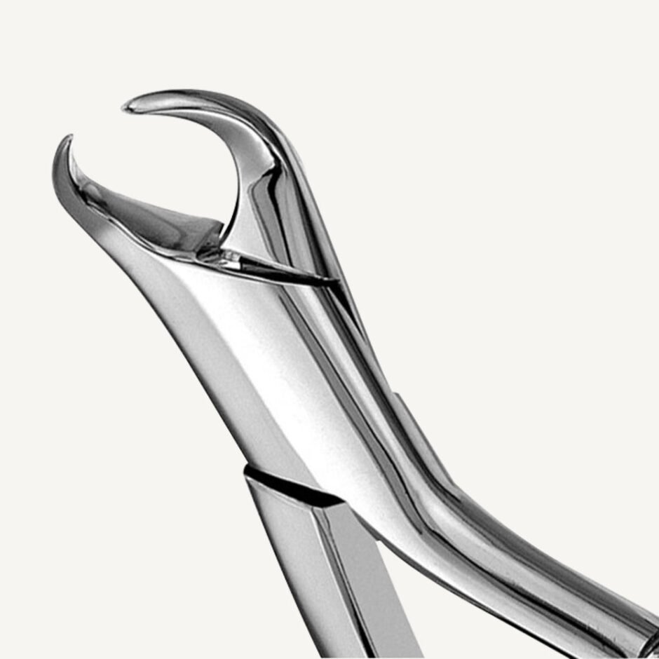 16 Cowhorn Forceps Thumb Hook