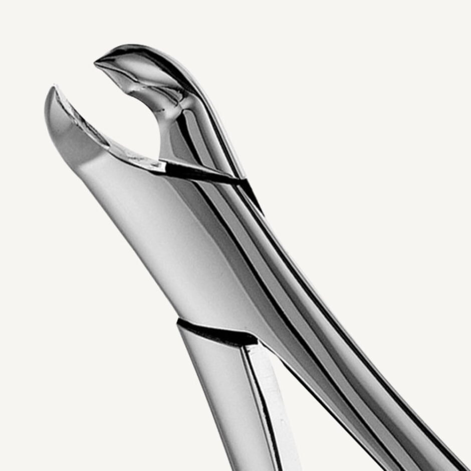 17 Lower Molar Forceps