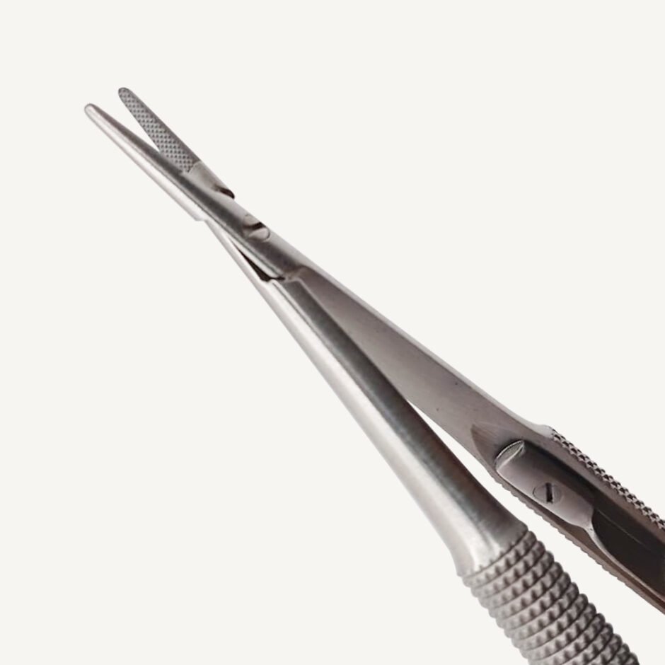 Castroviejo Needle Holder STR 14cm TC