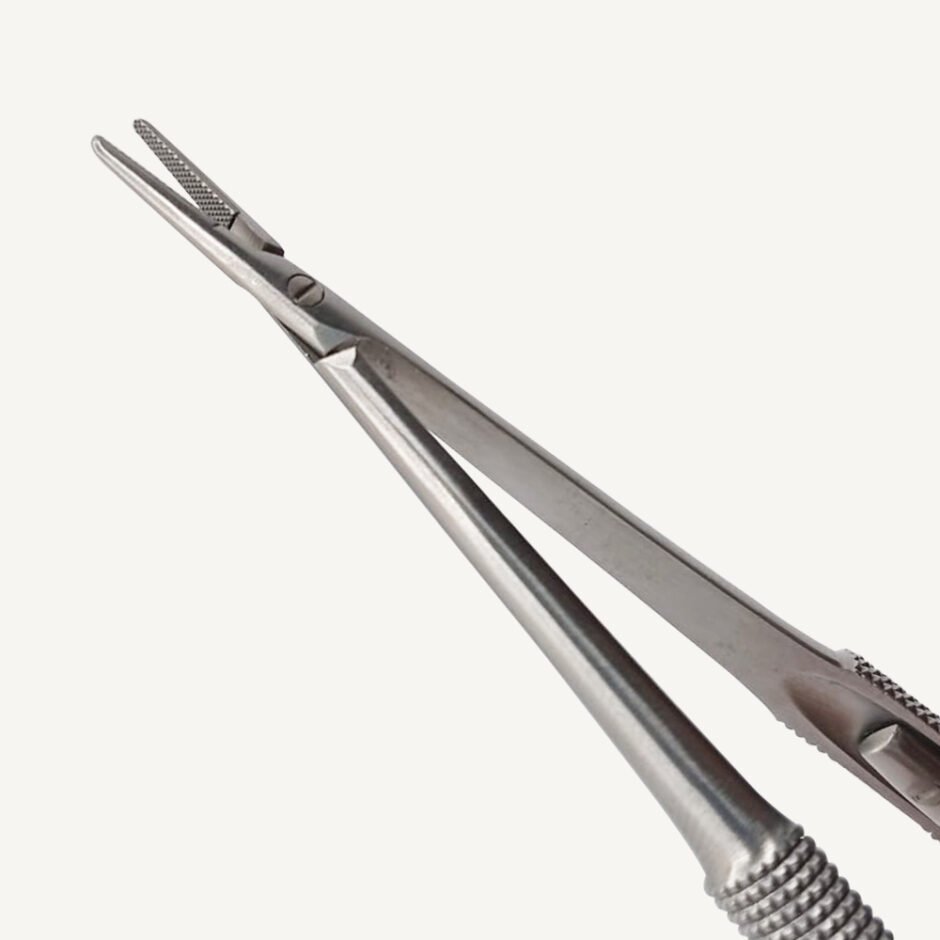 Castroviejo Needle Holder STR 18cm TC